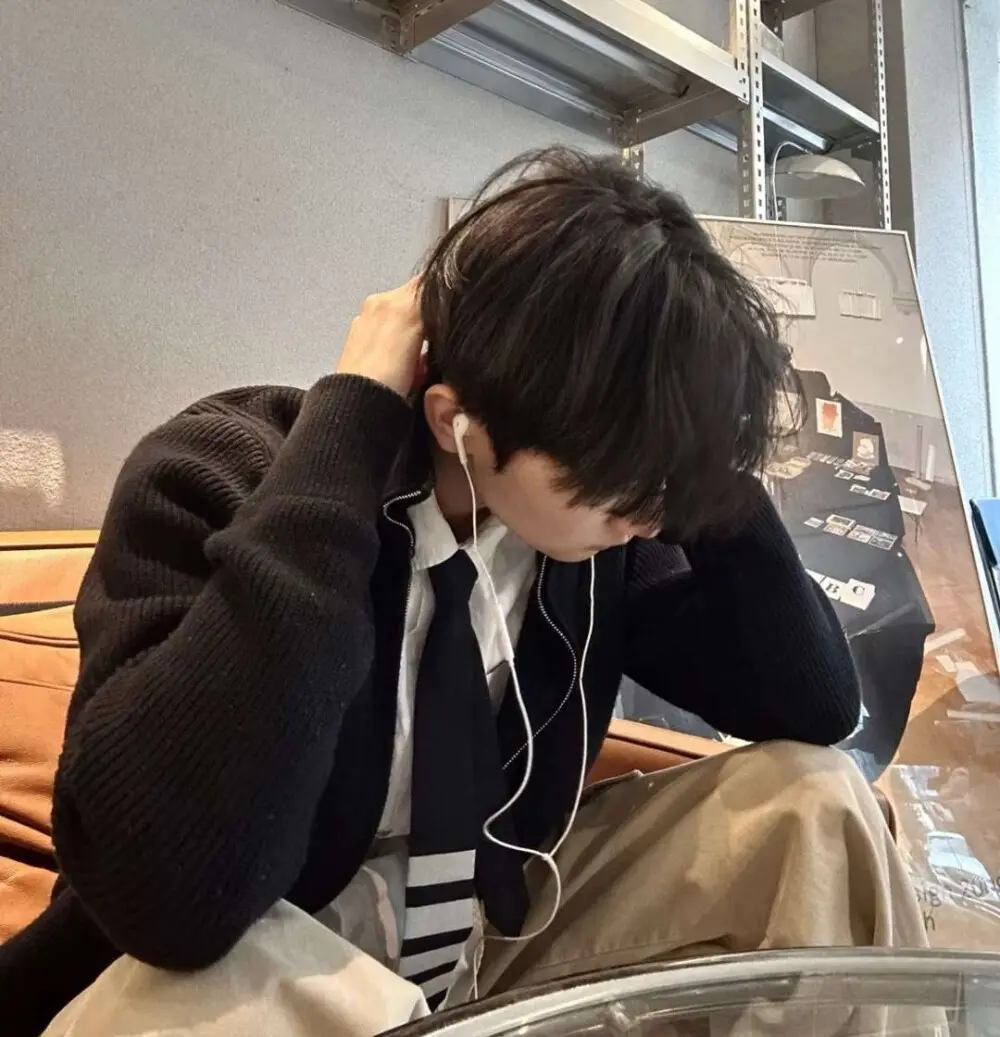 舍友by不吃姜小说全集免费在线观看-舍友原著完整版txt下载-舍友by不吃姜希然连颂最新剧情
